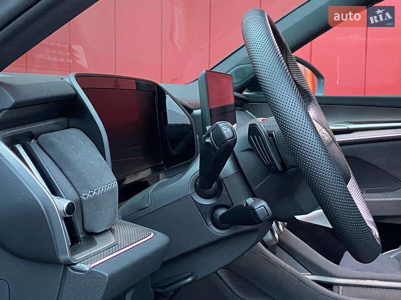 Внедорожник / Кроссовер Skoda Kodiaq 2024 в Киеве