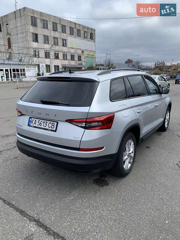 Внедорожник / Кроссовер Skoda Kodiaq 2021 в Киеве фото 4 Внедорожник / Кроссовер Skoda Kodiaq 2021 в Киеве