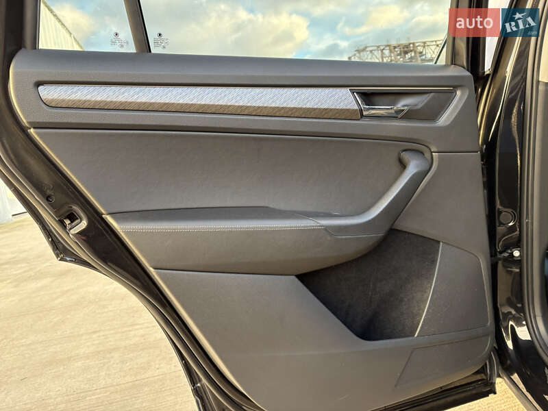 Внедорожник / Кроссовер Skoda Kodiaq 2021 в Киеве