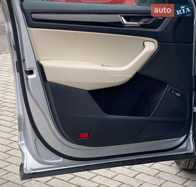 Позашляховик / Кросовер Skoda Kodiaq 2020 в Рівному