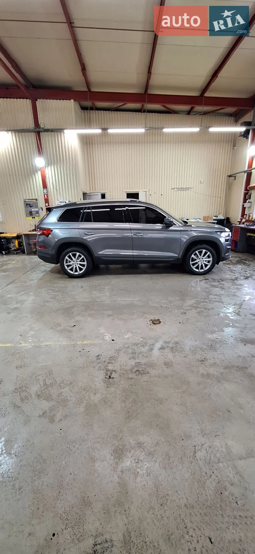 Skoda Kodiaq 2023 VIN TMBLJ6NS3RB400501 фото оголошення 2 з 12