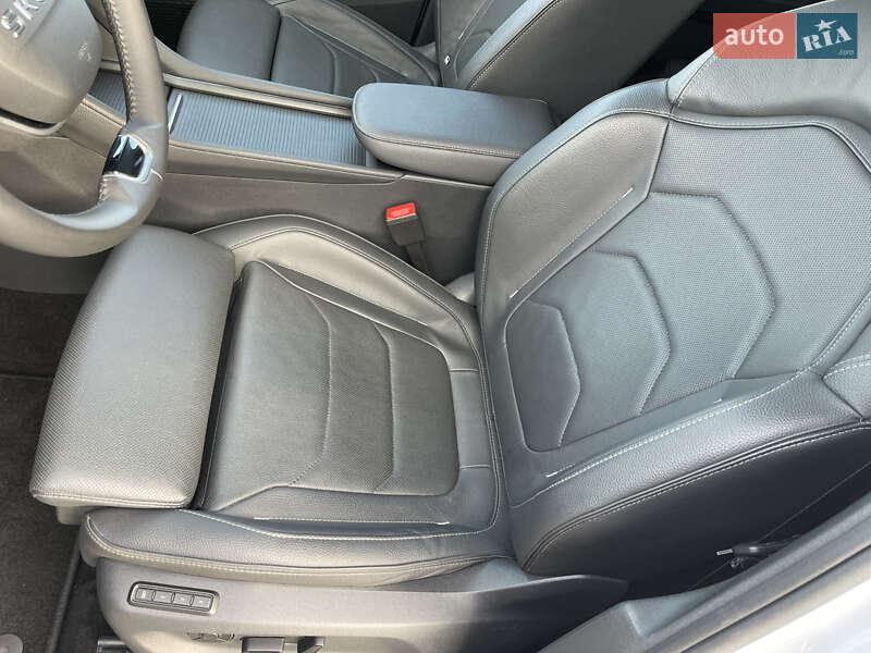 Позашляховик / Кросовер Skoda Kodiaq 2024 в Києві