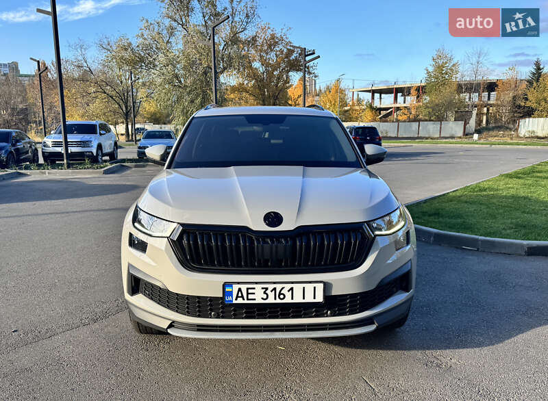 Внедорожник / Кроссовер Skoda Kodiaq 2021 в Днепре
