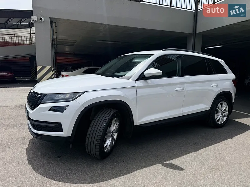 Skoda Kodiaq 2017 VIN TMBLJ6NS8HB400069 фото оголошення 4 з 131