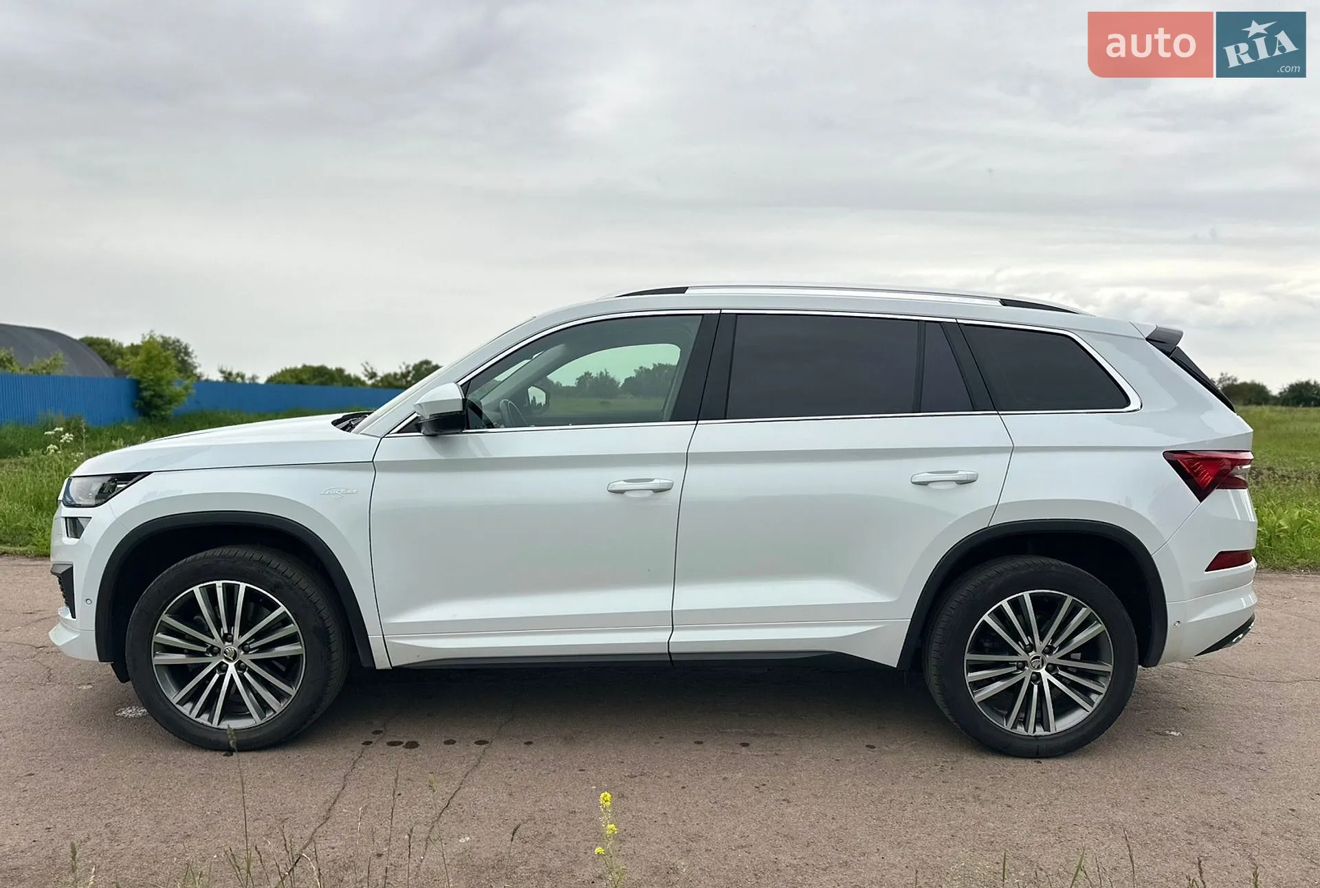 Skoda Kodiaq 2023 VIN TMBLN7NS2P8520147 фото оголошення 4 з 25