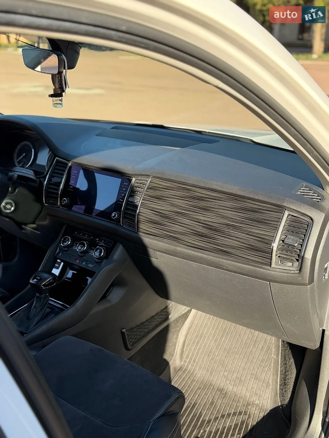 2017 Skoda Kodiaq - мініатюра 11