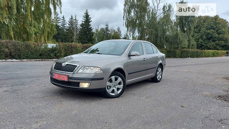 Skoda Octavia A5 Nekrahena MPI