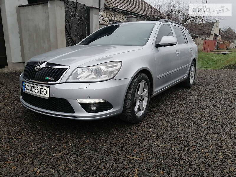 Skoda octavia rs 2011