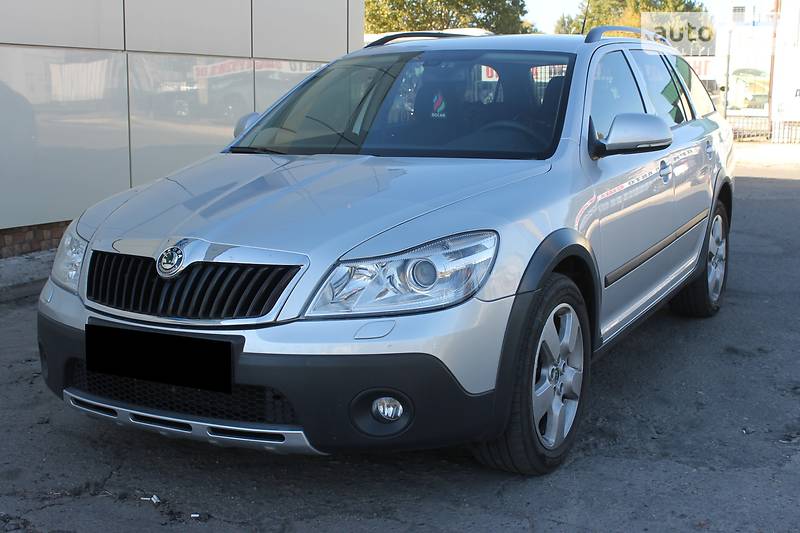 Универсал Skoda Octavia Scout 2010 в Николаеве