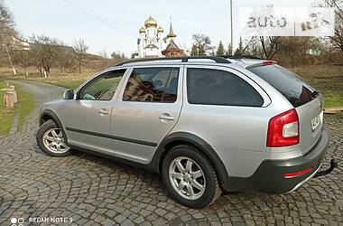 Универсал Skoda Octavia Scout 2013 в Мукачево