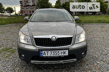 Универсал Skoda Octavia Scout 2010 в 