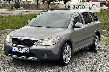 Универсал Skoda Octavia Scout 2010 в 