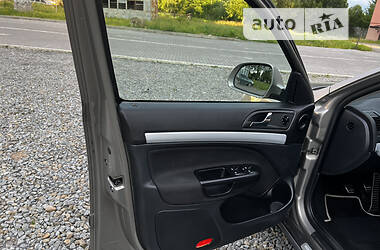 Универсал Skoda Octavia Scout 2010 в 