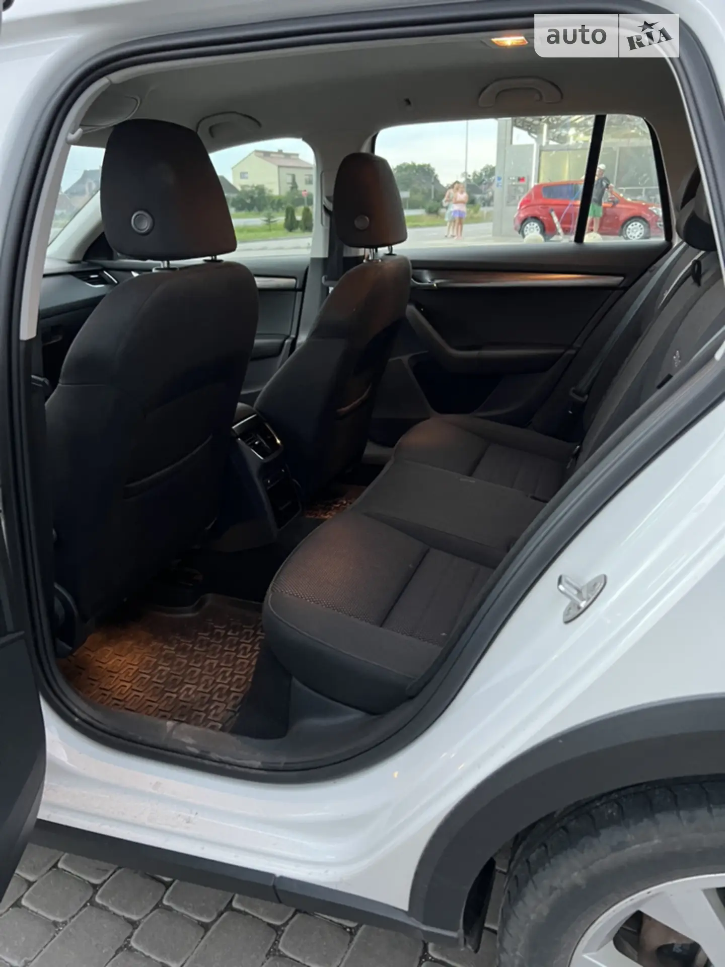 2015 Skoda Octavia - мініатюра 7
