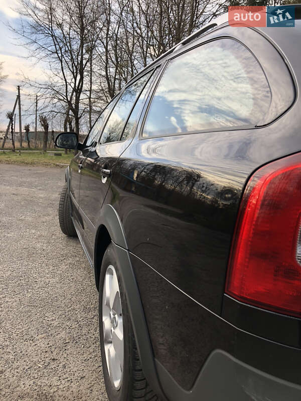 Универсал Skoda Octavia Scout 2011 в Бродах