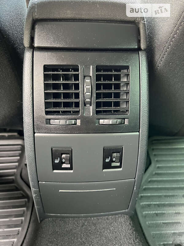 Універсал Skoda Octavia Scout 2008 в Чернівцях