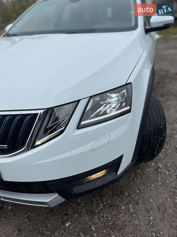 Универсал Skoda Octavia Scout 2019 в Ковеле