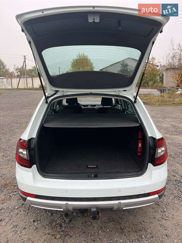 Универсал Skoda Octavia Scout 2019 в Ковеле