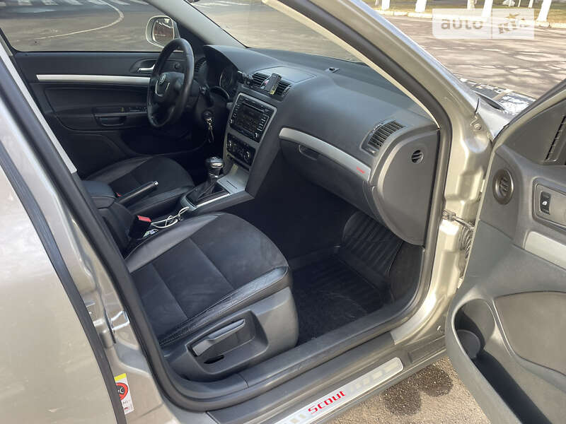 Универсал Skoda Octavia Scout 2013 в Виннице фото 13 Универсал Skoda Octavia Scout 2013 в Виннице