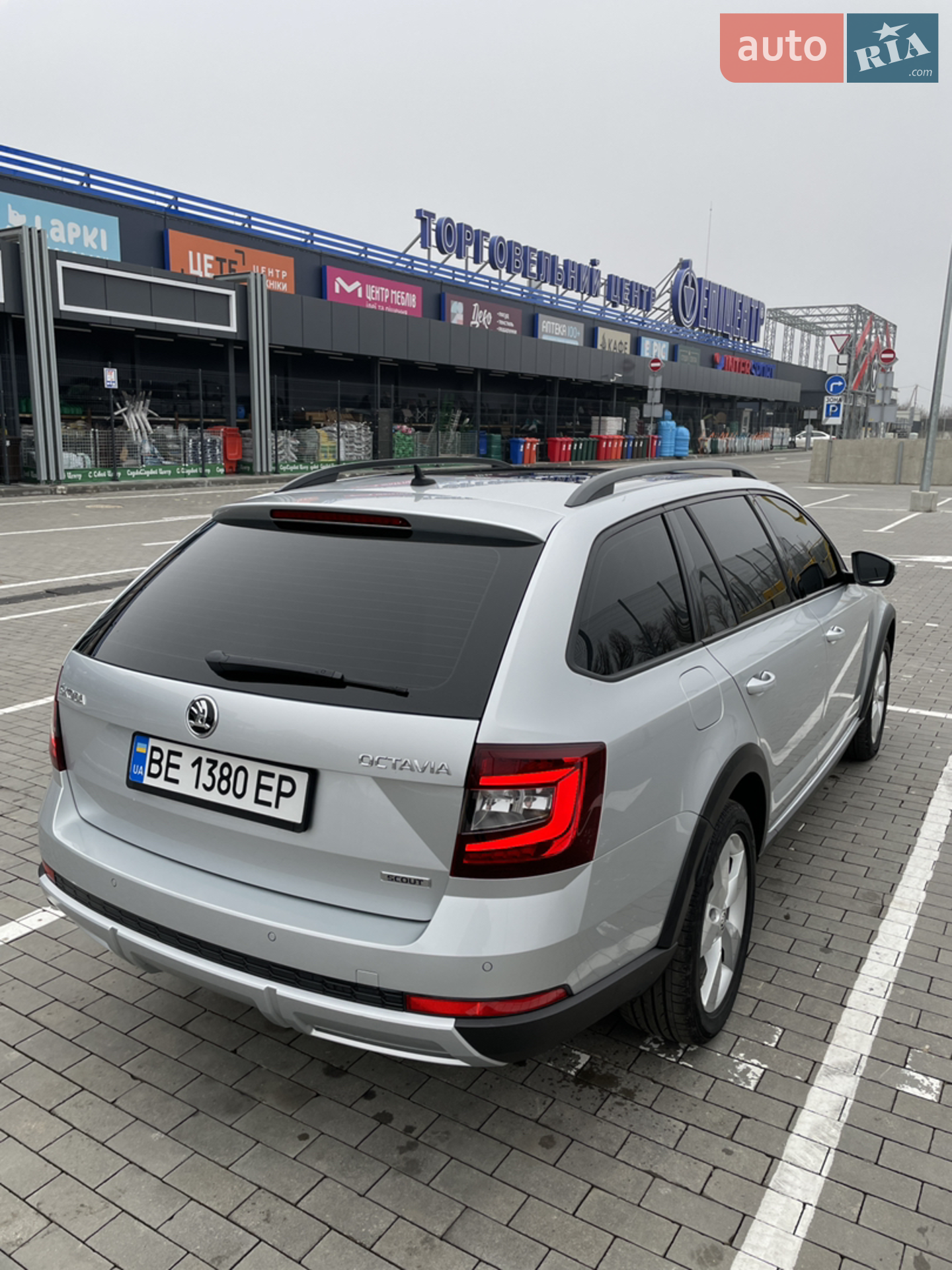 2017 Skoda Octavia - мініатюра 8