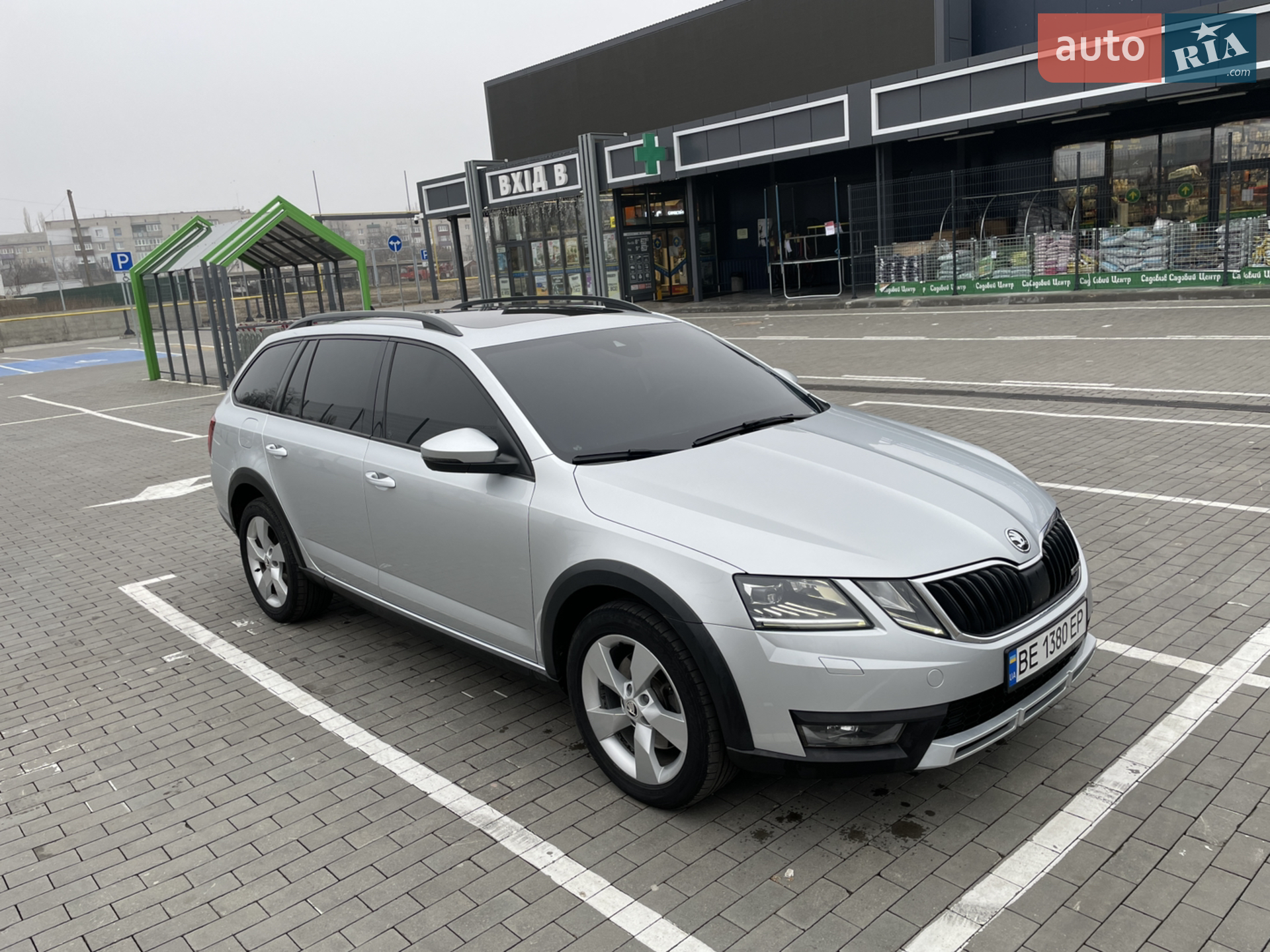 2017 Skoda Octavia - мініатюра 11