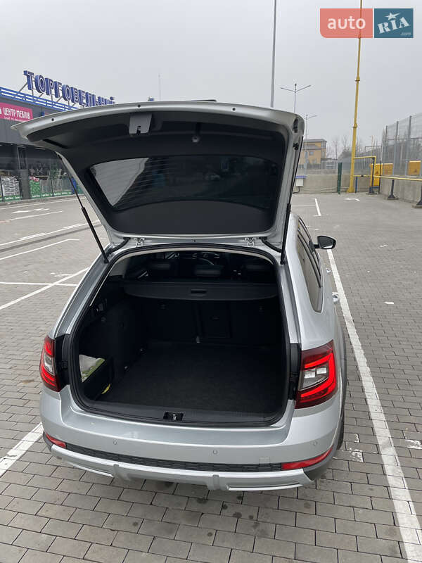 Универсал Skoda Octavia Scout 2017 в Первомайске
