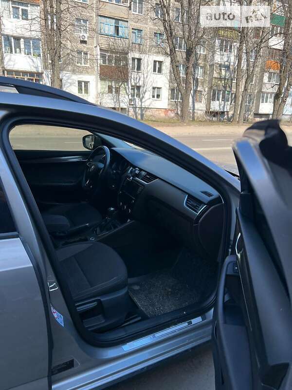 Универсал Skoda Octavia Scout 2017 в Киеве