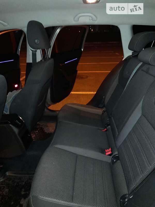 Универсал Skoda Octavia Scout 2017 в Киеве