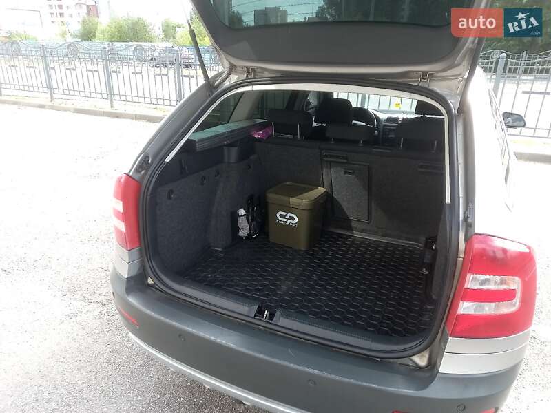 Універсал Skoda Octavia Scout 2007 в Харкові
