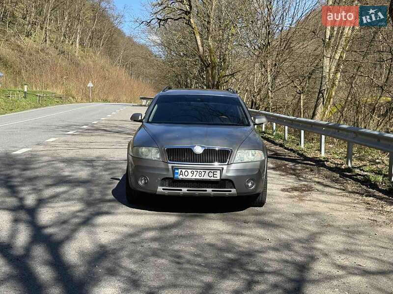 Универсал Skoda Octavia Scout 2008 в Ужгороде