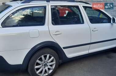 Универсал Skoda Octavia Scout 2011 в 