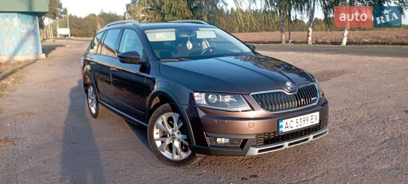 Универсал Skoda Octavia Scout 2015 в Киеве