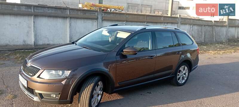 Универсал Skoda Octavia Scout 2015 в Киеве
