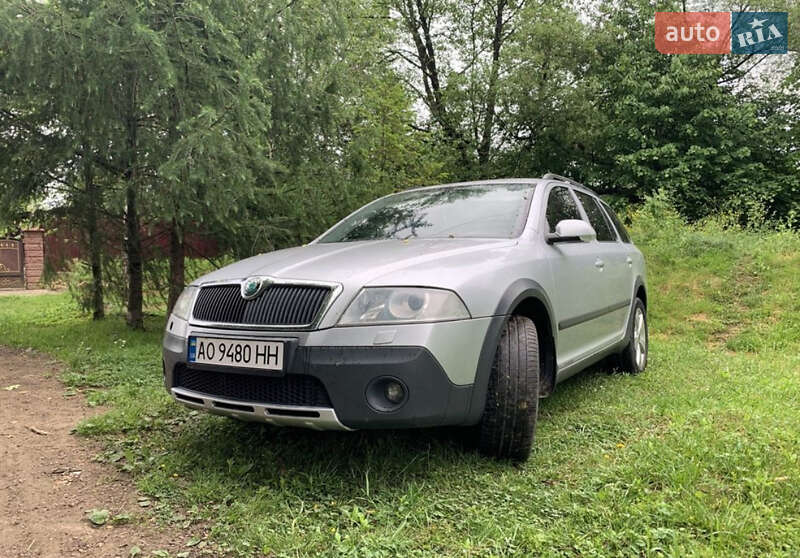 Універсал Skoda Octavia Scout 2008 в Ужгороді