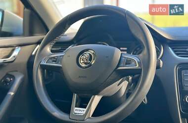 Универсал Skoda Octavia Scout 2017 в 