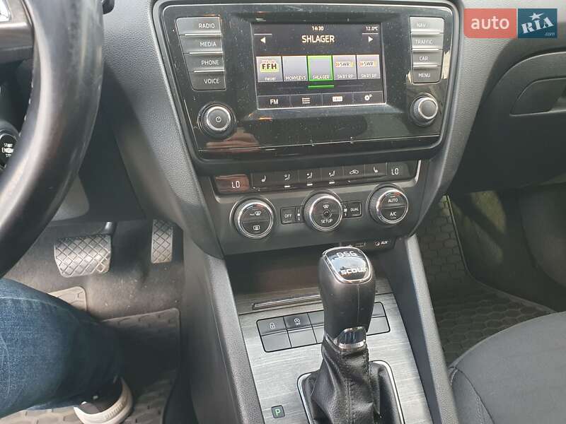 Универсал Skoda Octavia Scout 2015 в Киеве