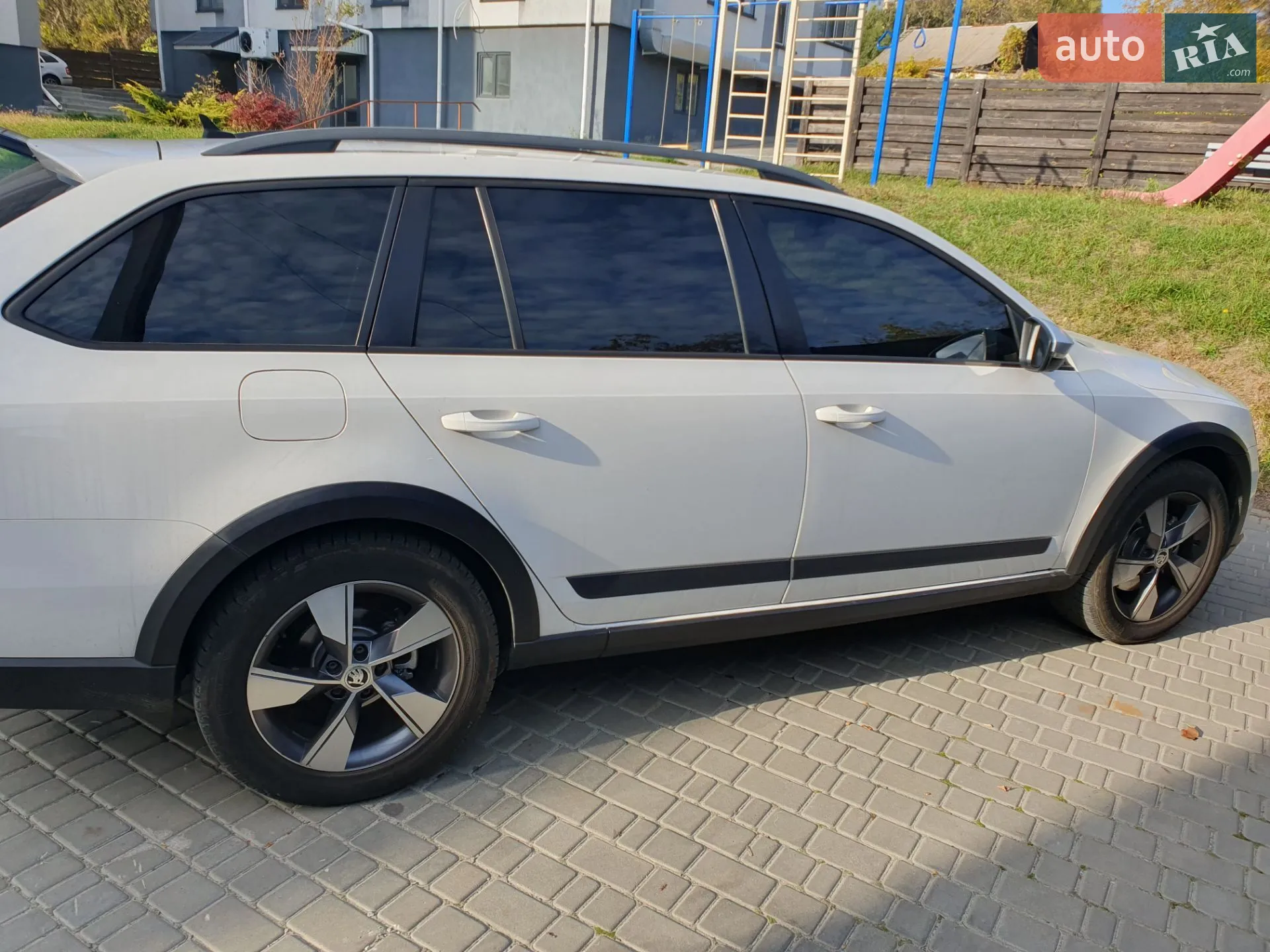 2015 Skoda Octavia - мініатюра 13