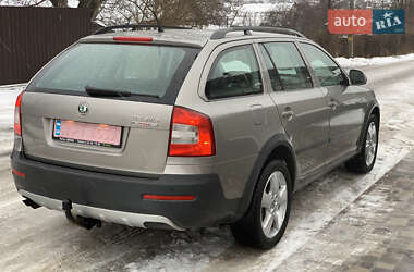 Універсал Skoda Octavia Scout 2009 в Житомирі