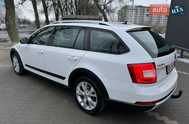 Универсал Skoda Octavia Scout 2015 в 