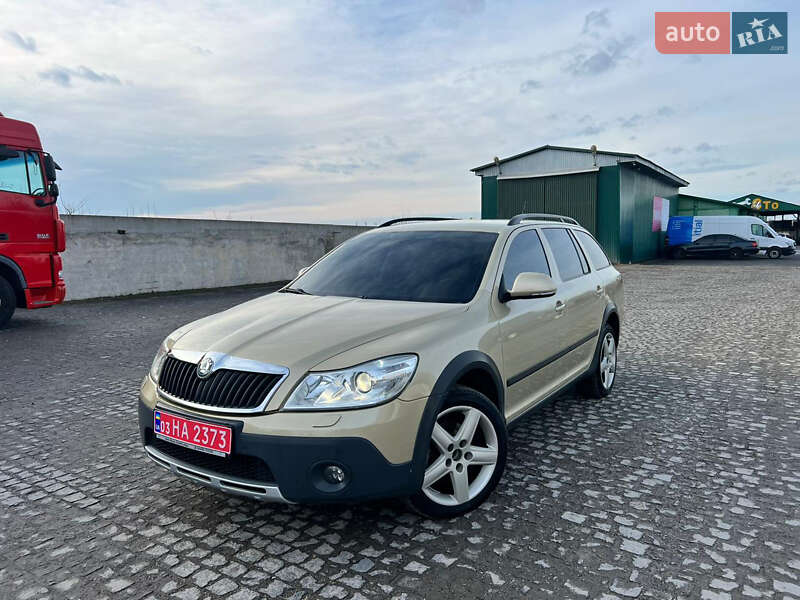 Універсал Skoda Octavia Scout 2012 в Кременці