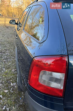 Універсал Skoda Octavia Scout 2012 в 