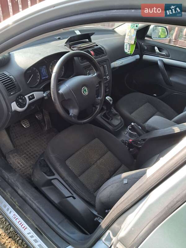 Універсал Skoda Octavia Scout 2008 в Долині