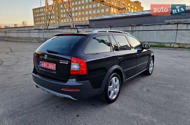 Універсал Skoda Octavia Scout 2010 в 