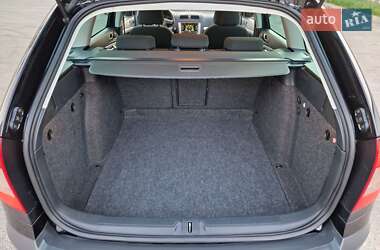 Універсал Skoda Octavia Scout 2010 в 