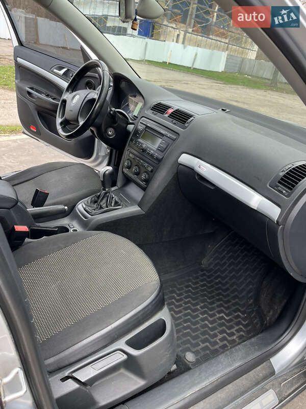 Універсал Skoda Octavia Scout 2008 в Сумах