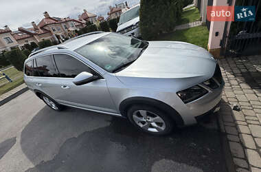 Универсал Skoda Octavia Scout 2020 в Шептицькому