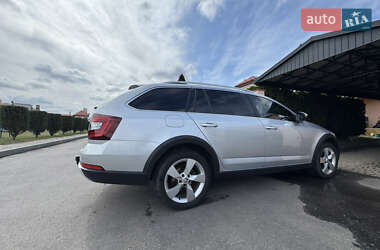 Универсал Skoda Octavia Scout 2020 в 