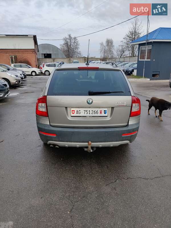 Skoda Octavia Scout 2011