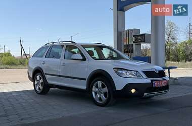 Универсал Skoda Octavia Scout 2012 в 