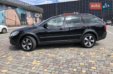 Універсал Skoda Octavia Scout 2013 в 